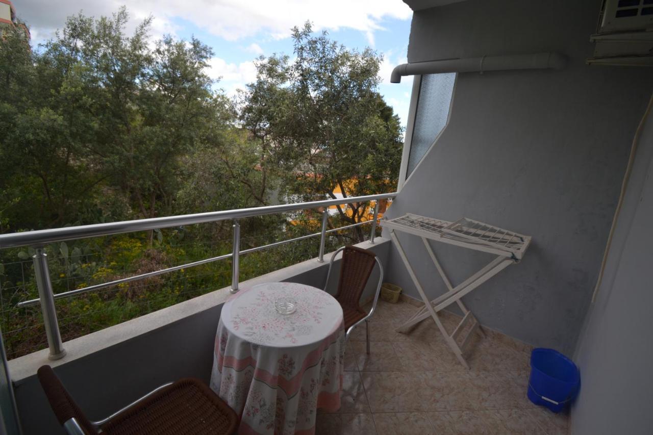 Villa Shqiponja Саранде Екстериор снимка
